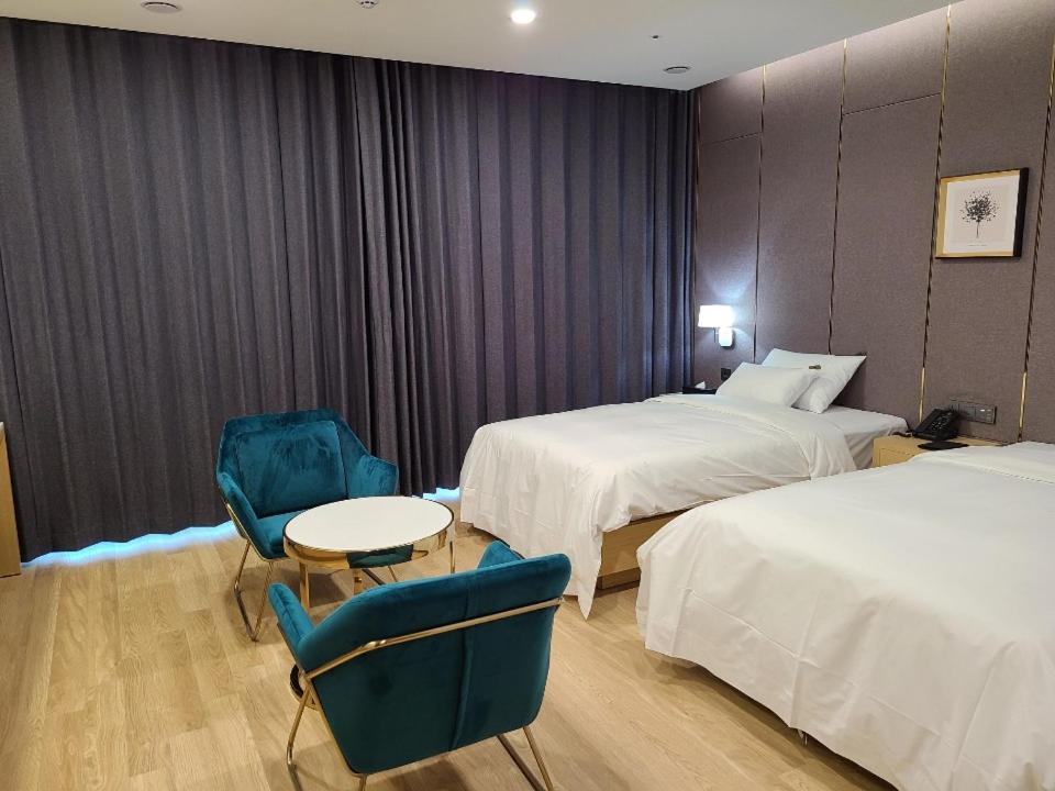 Cs Hotel Gwangju Metropolitan City Exterior photo